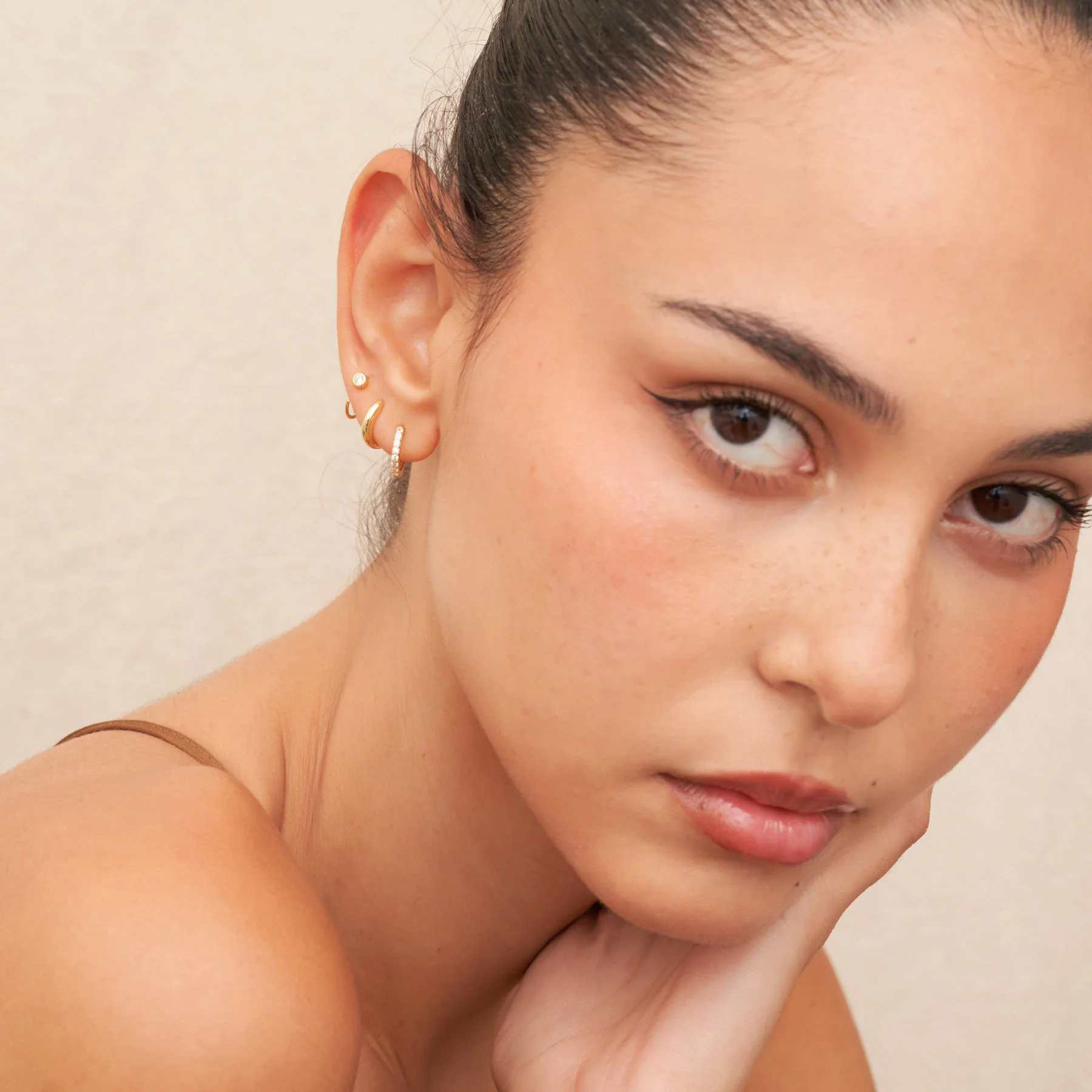 Bezel Crystal Open Hoop Earrings In Gold - Image 3