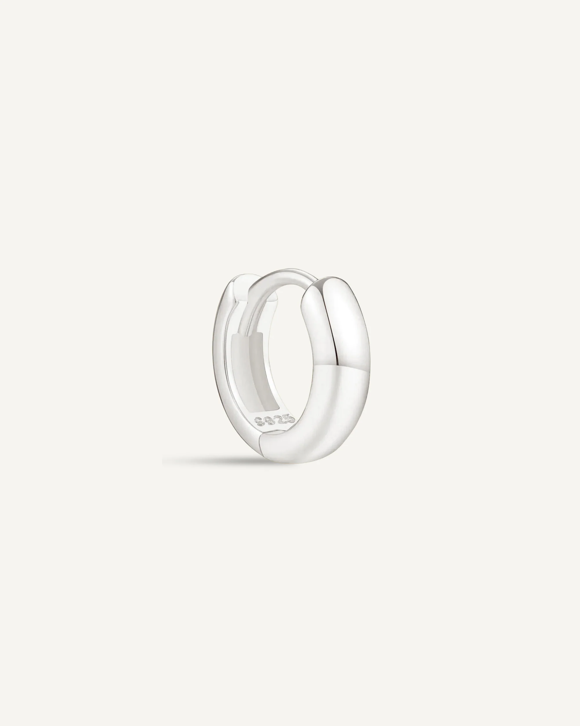 Chunky Bold Huggie Hoops In Silver - Image 4
