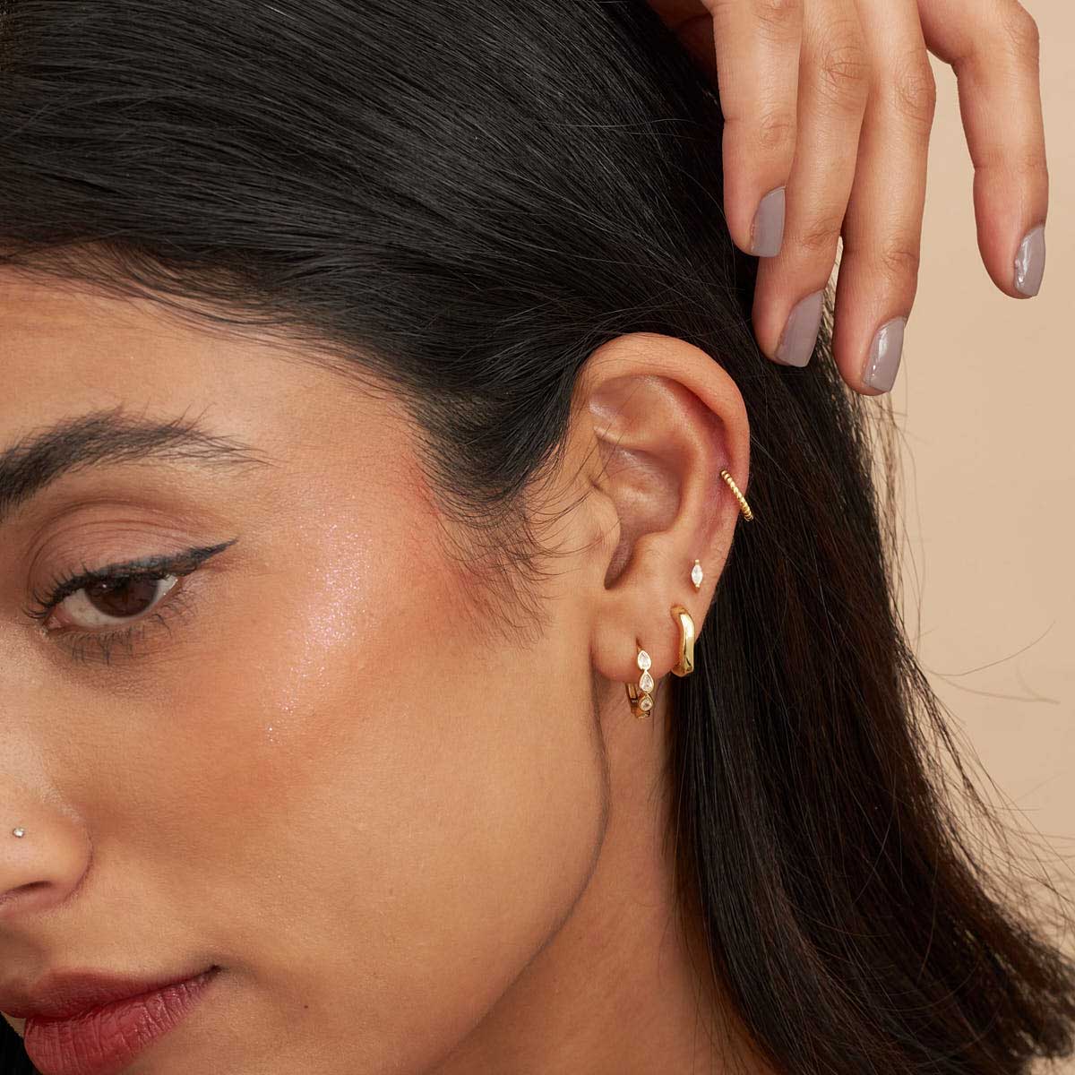 Crystal Marquise Flat Back Stud in Gold - Image 3