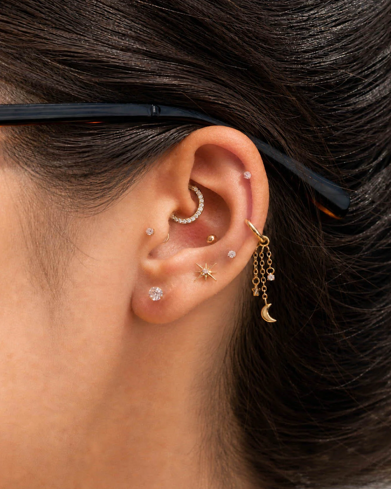 CZ Titanium Daith Clicker In Gold - Image 2
