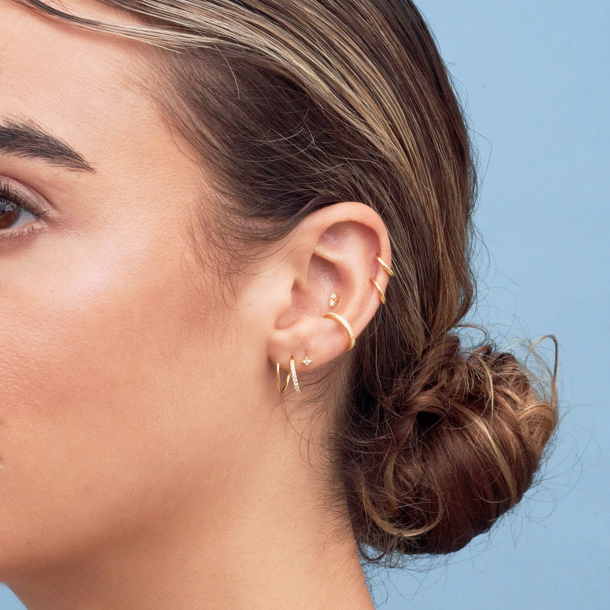 Essential Cartilage Hoops in Gold - Image 3