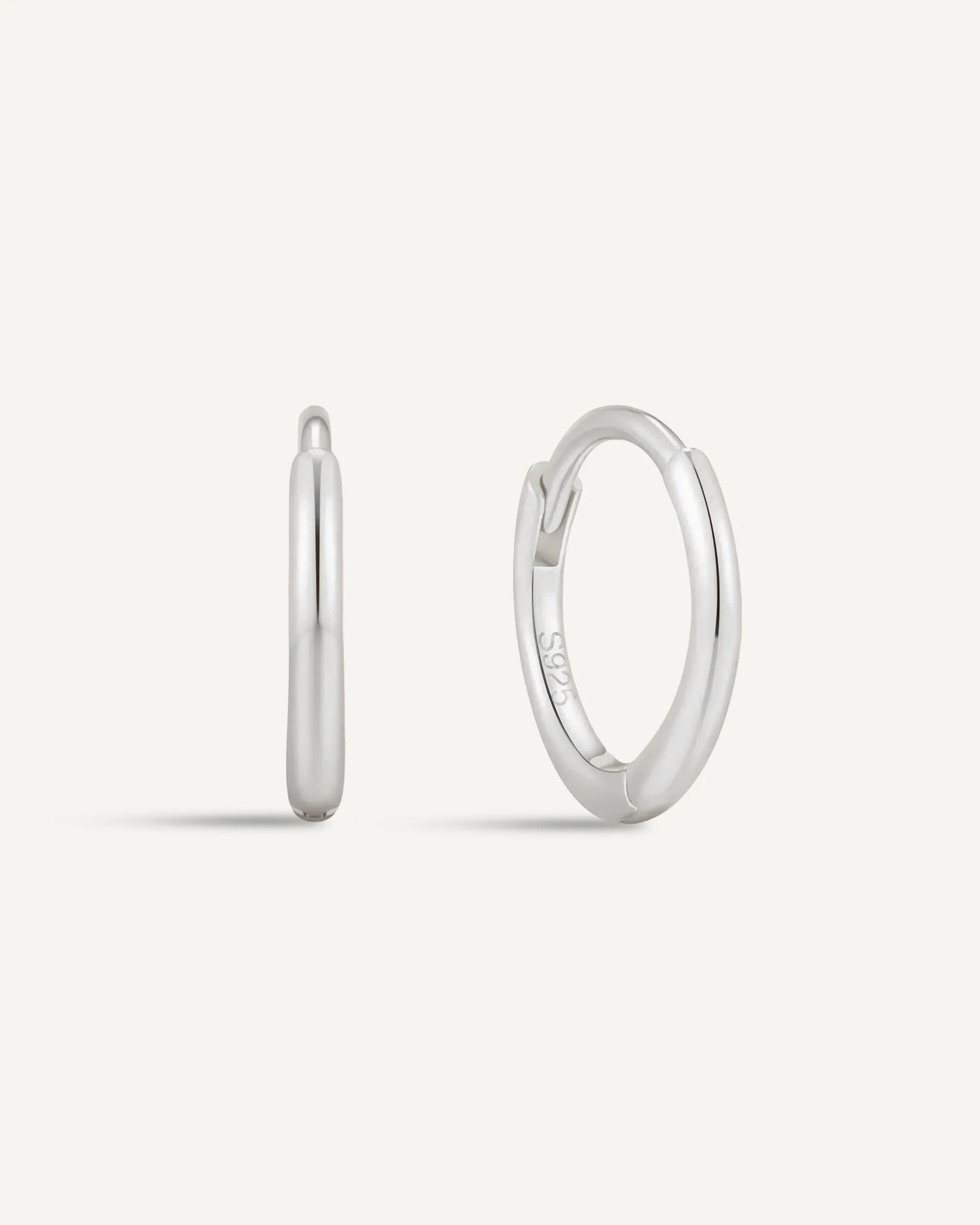 Essential Sleeper Huggies In Silver - Image 8