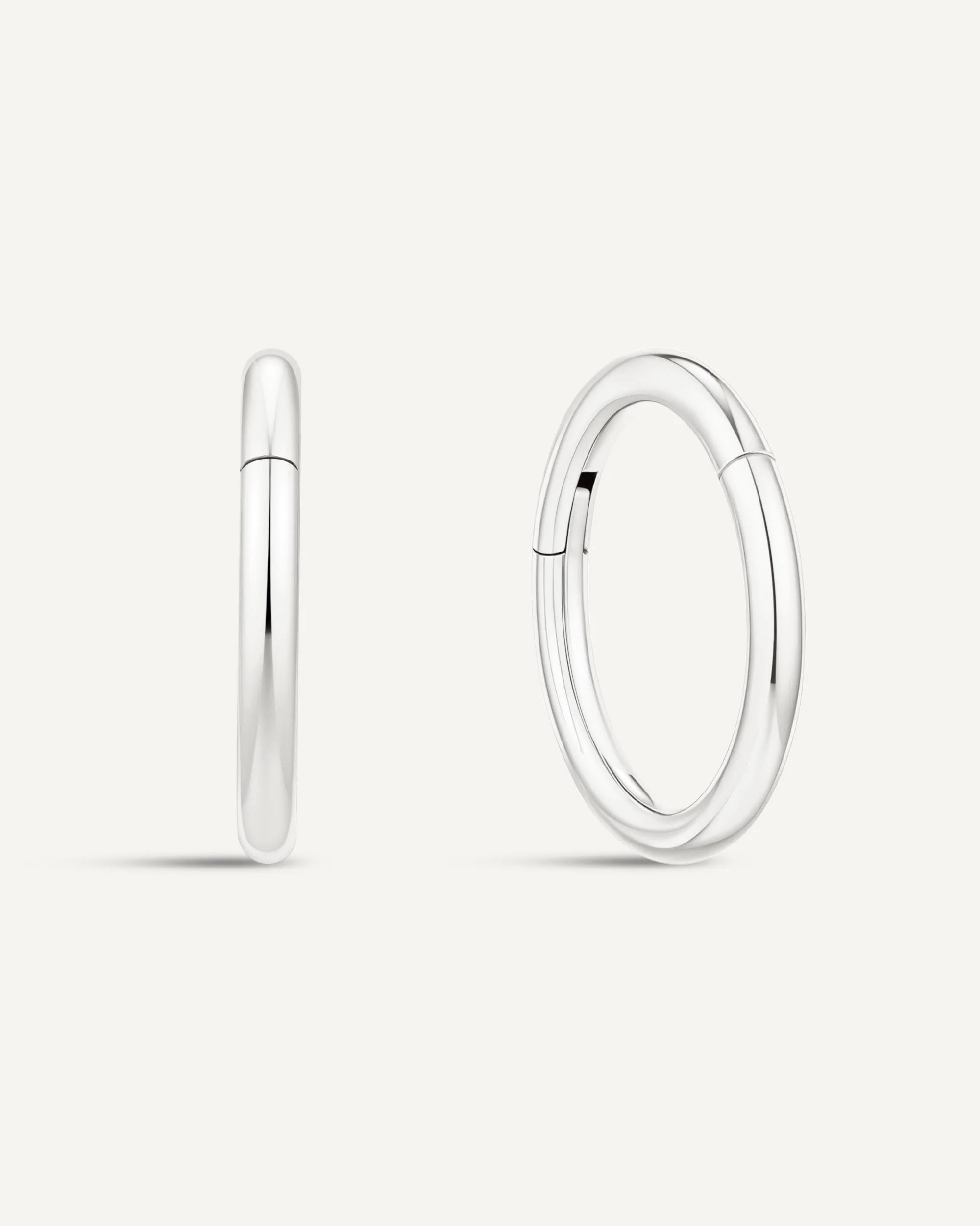 Essential Titanium Clicker Huggies In Silver - Image 7