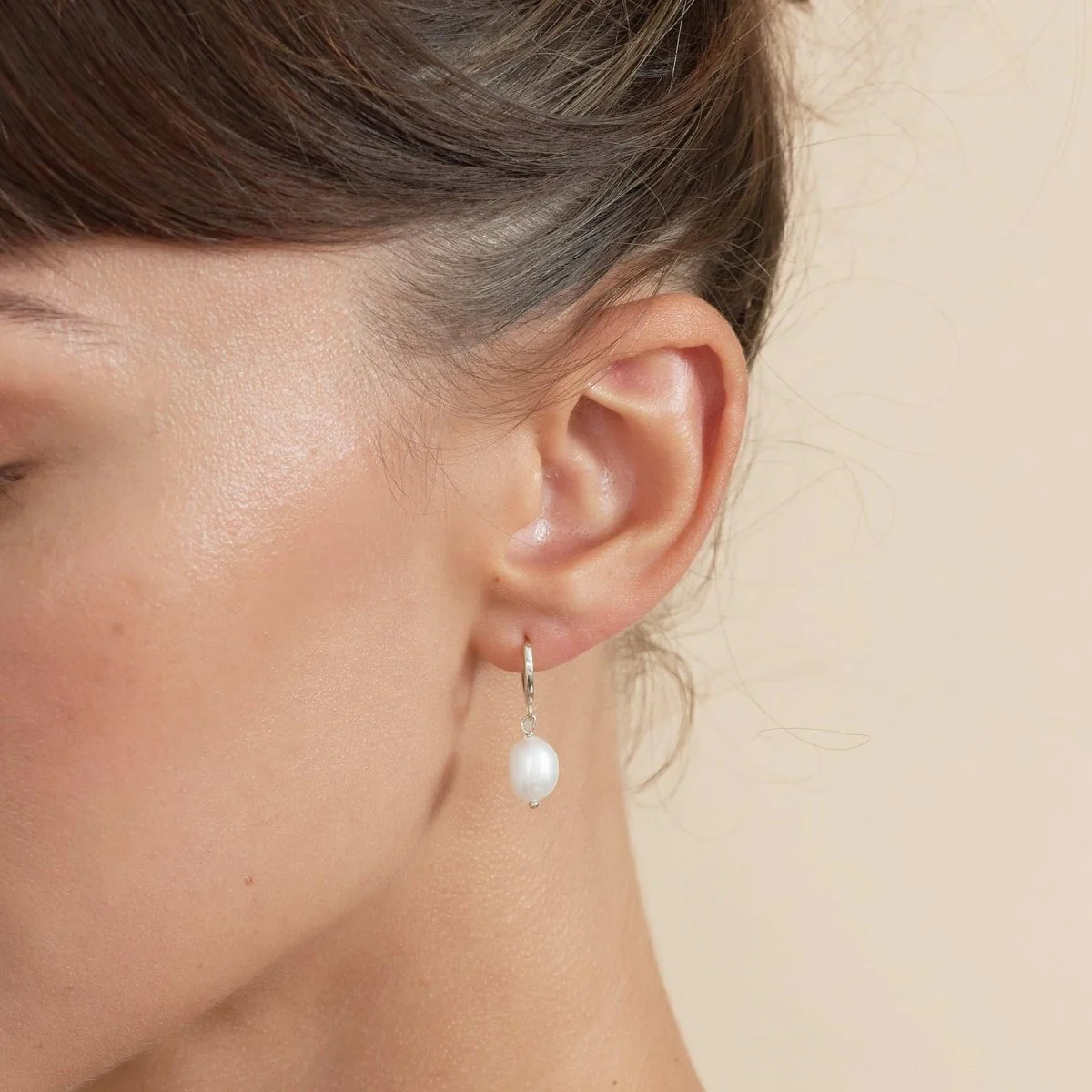 Freshwater Pearl Dangle Hoops in Silver - Image 4