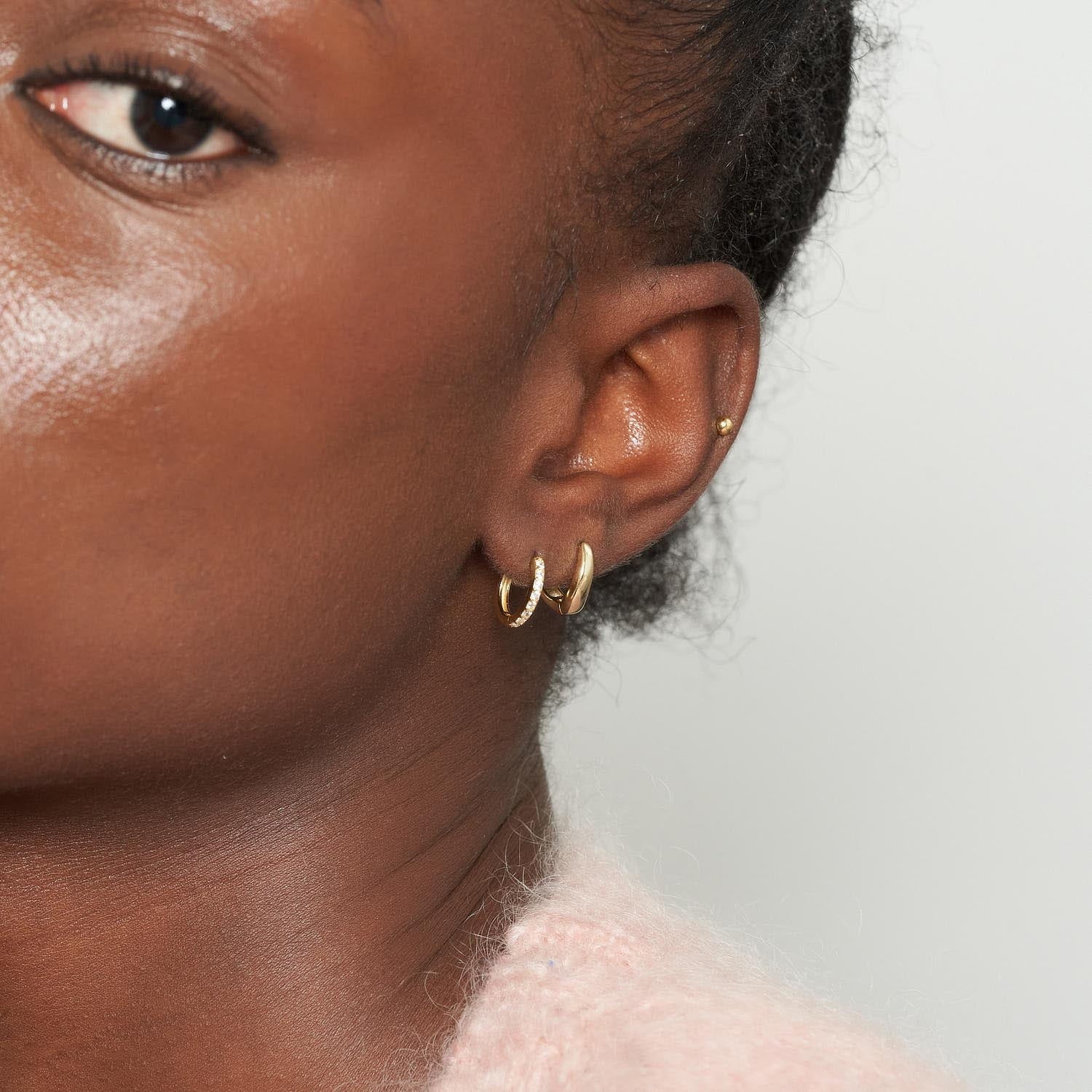 Classic Plain Ball Flat Back Stud In Gold - Image 3