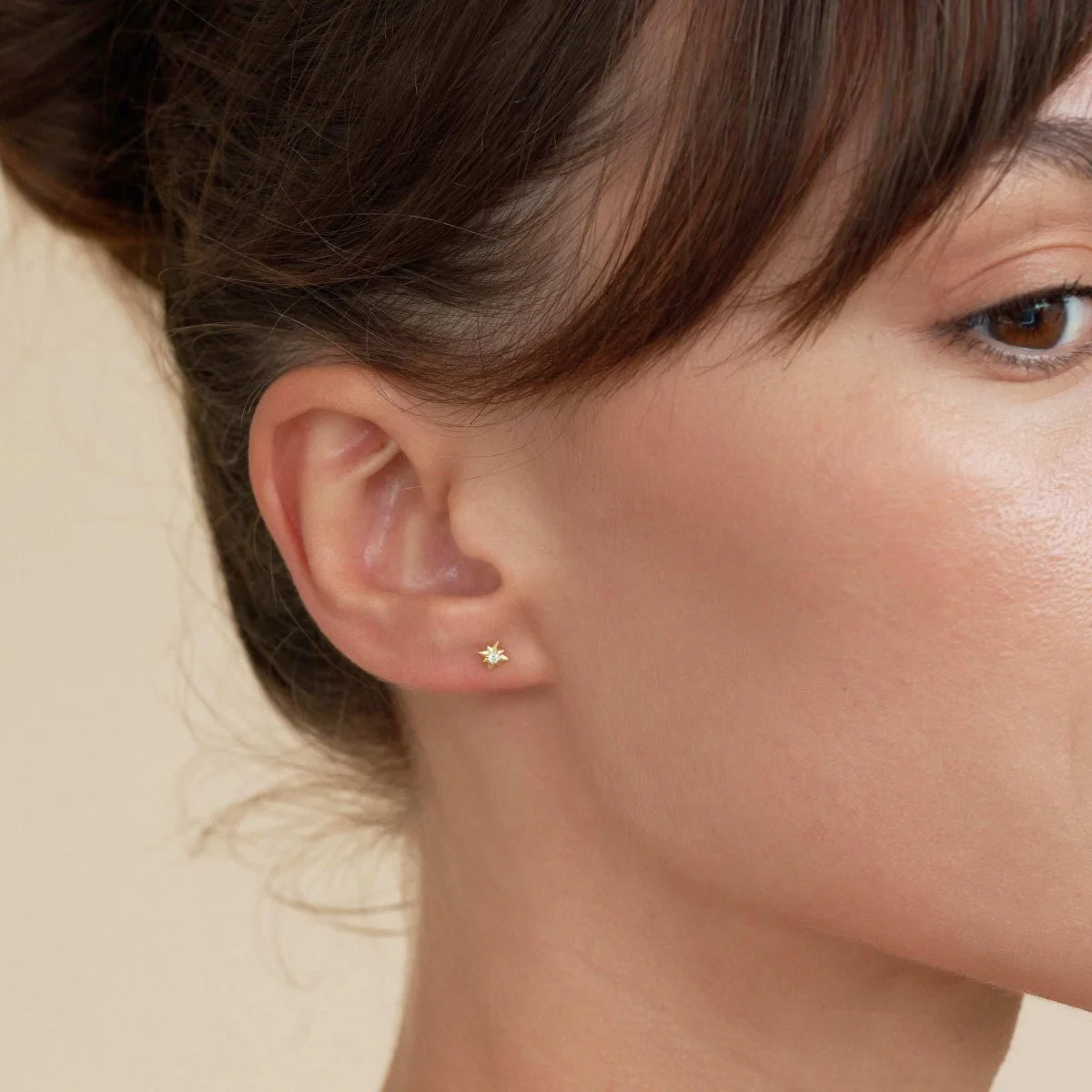 Starburst Crystal Barbell Studs in Gold - Image 4